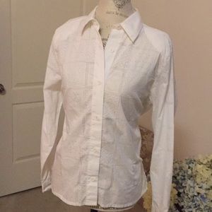 Alfred Dunner Petites White Eyelet pattern Blouse